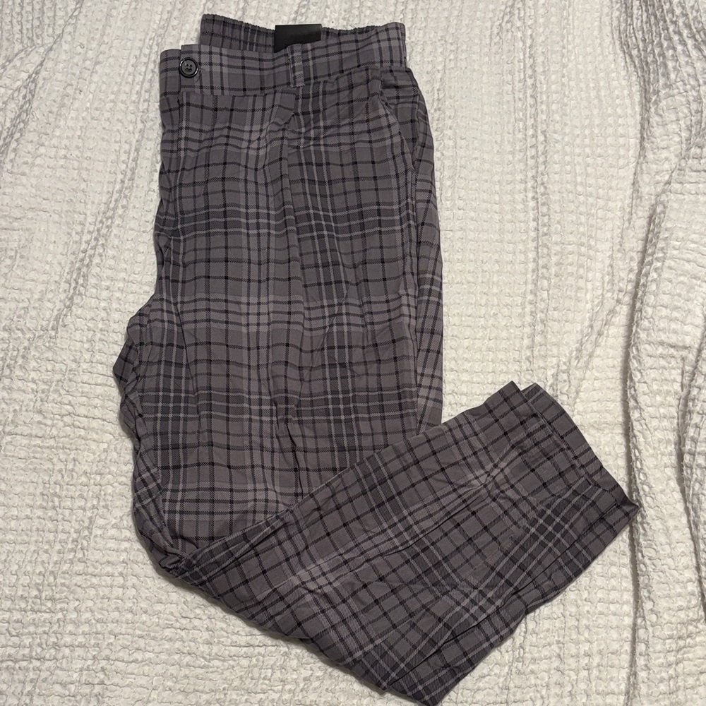 Torrid Women's Black and Gray Plaid Pants Stretch Taper